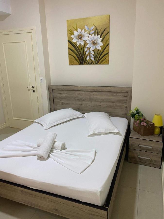 Apartamente Berti'S Garden Saranda Zewnętrze zdjęcie