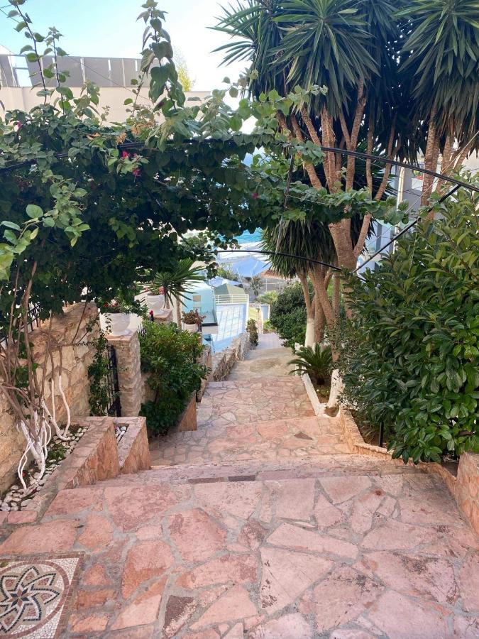 Apartamente Berti'S Garden Saranda Zewnętrze zdjęcie