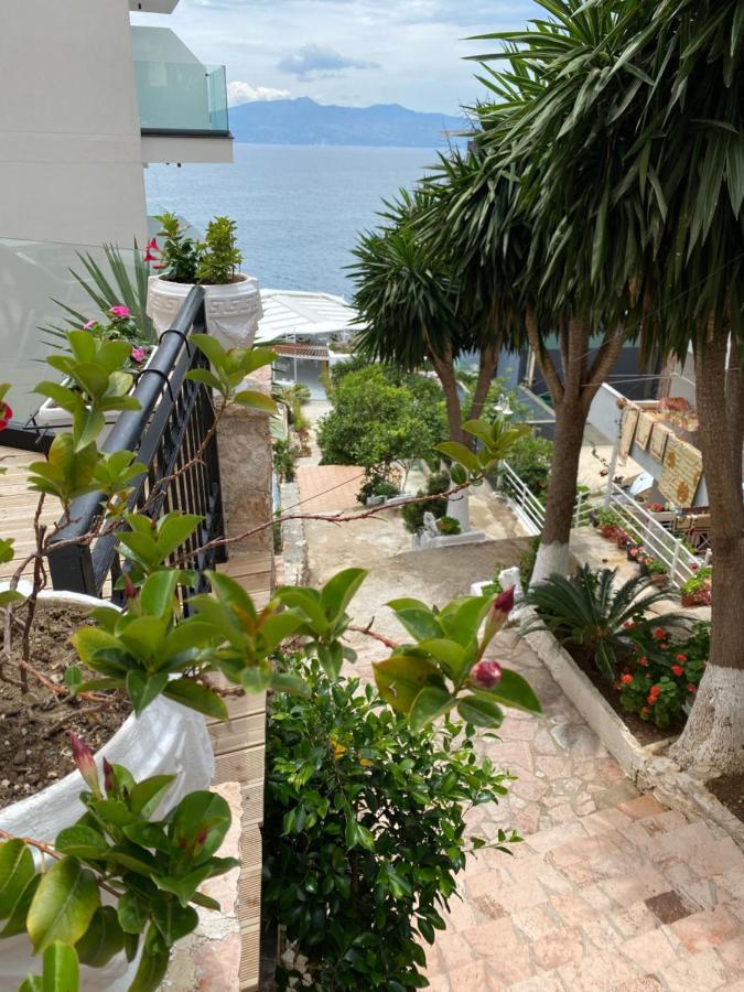 Apartamente Berti'S Garden Saranda Zewnętrze zdjęcie